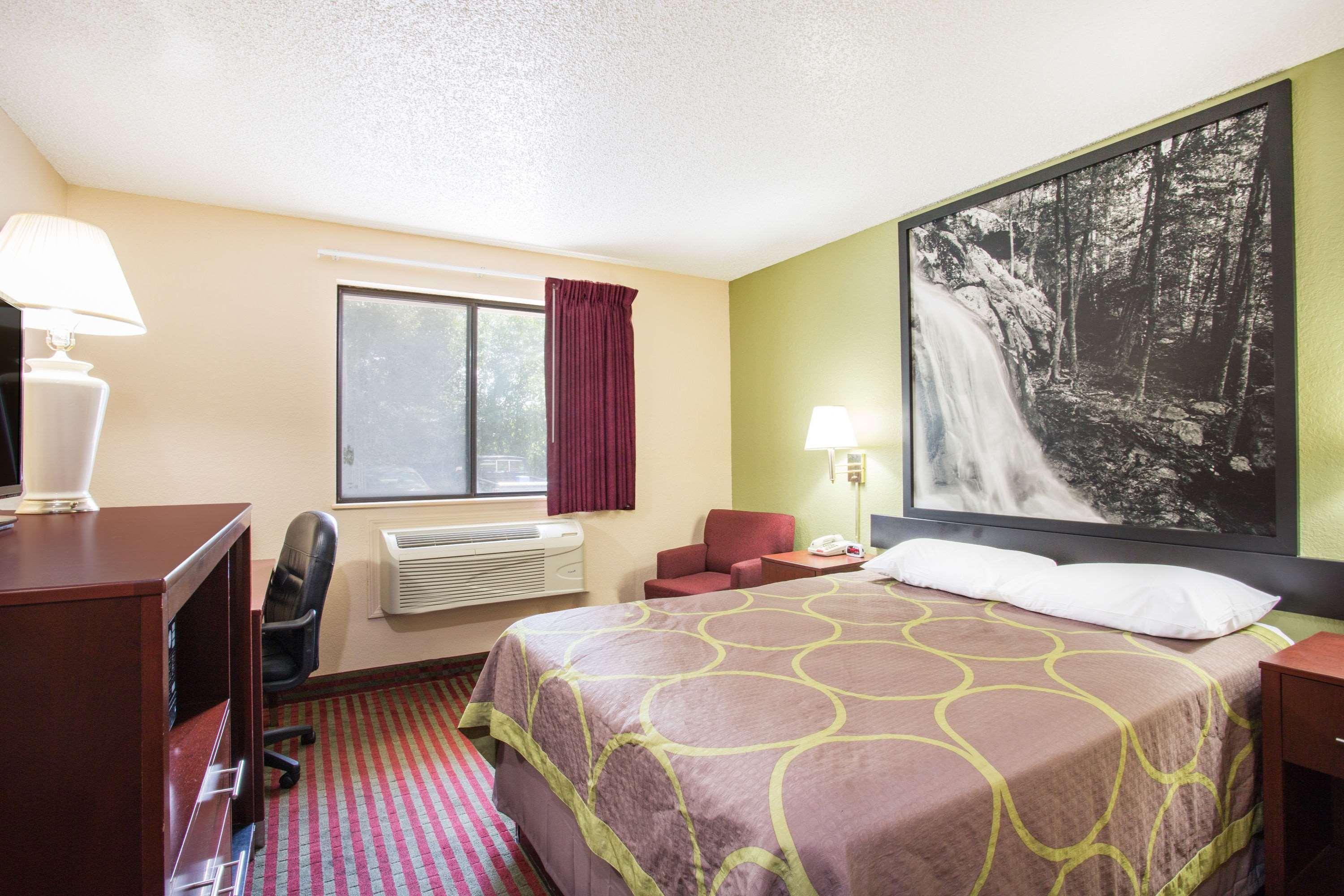 Super 8 By Wyndham Harrisonburg Exterior foto