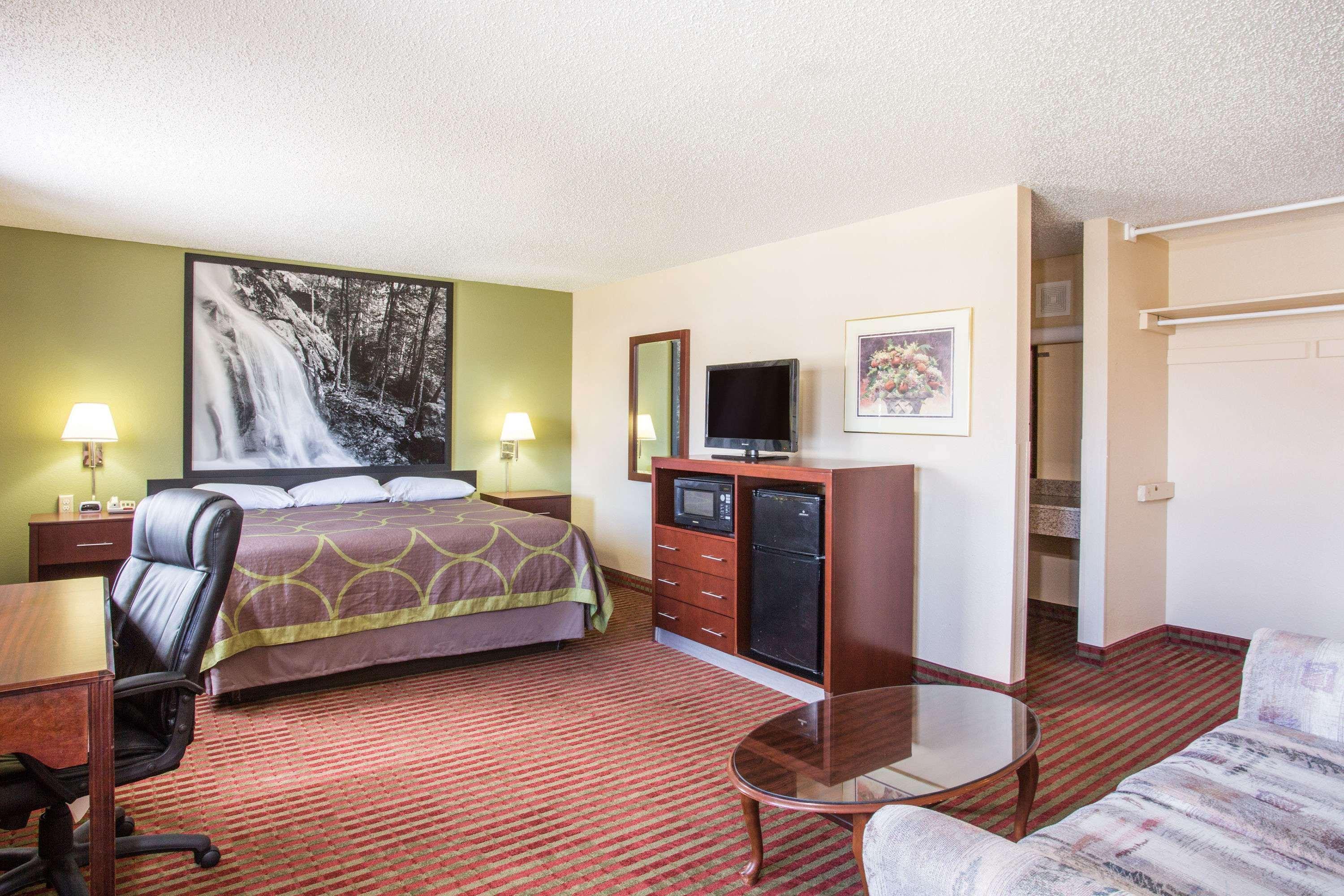 Super 8 By Wyndham Harrisonburg Exterior foto
