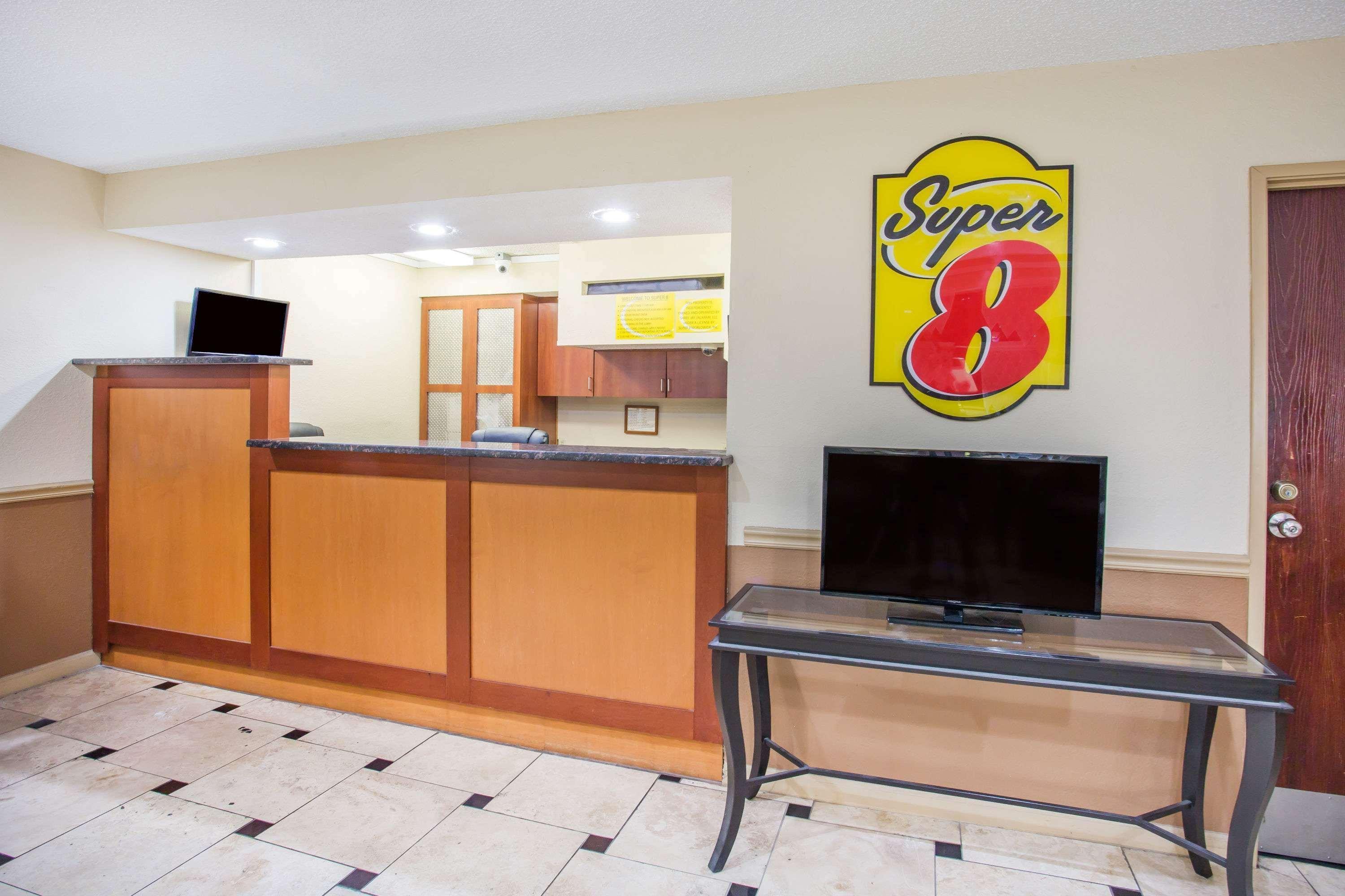 Super 8 By Wyndham Harrisonburg Exterior foto